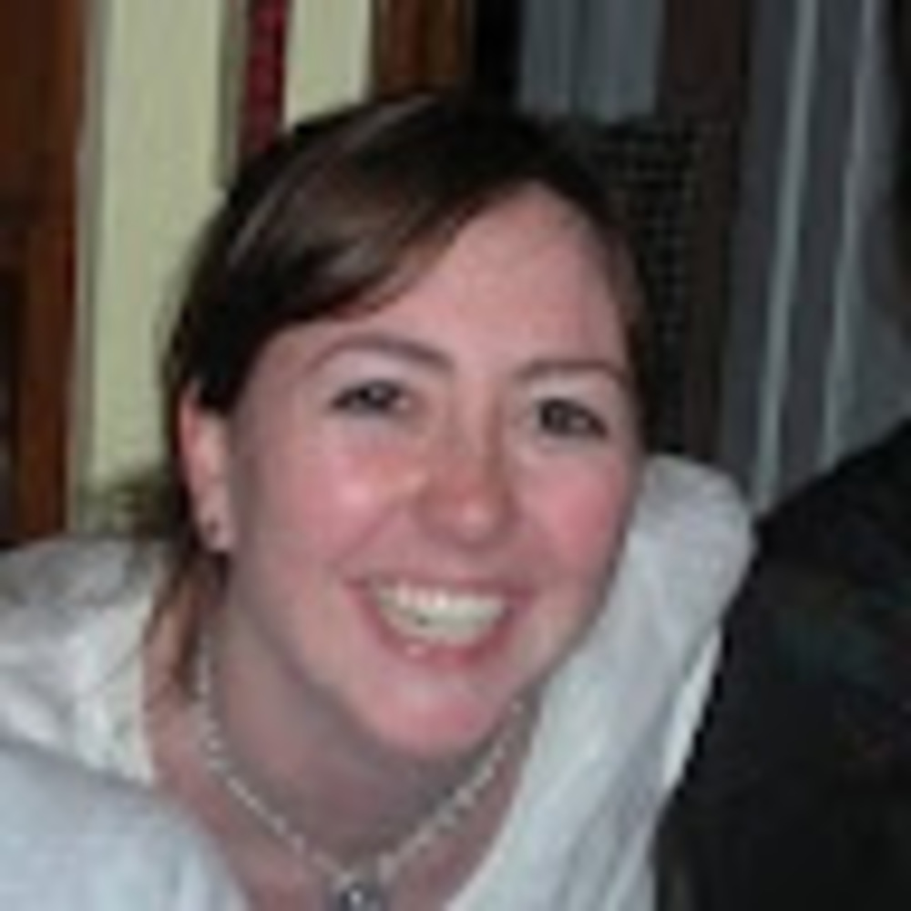 Meet your Posher, Lara